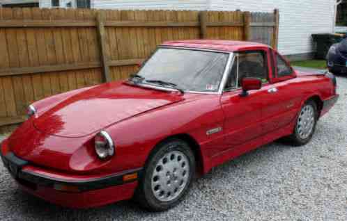 Alfa Romeo Spider Quadrifoglio (1988)