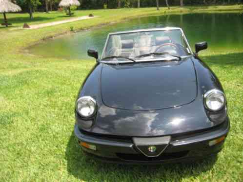 Alfa Romeo Spider (1989)