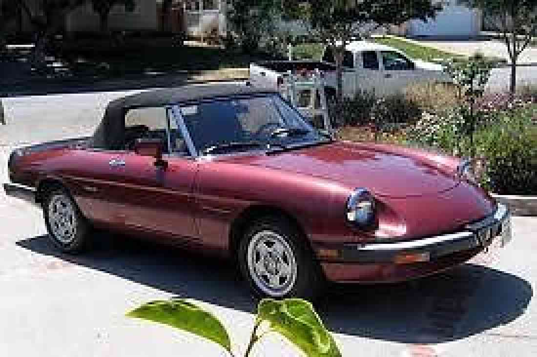 Alfa Romeo Spider Spider Veloce (1990)