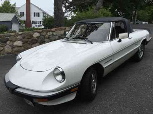 Alfa Romeo Spider Spider Veloce (1986)