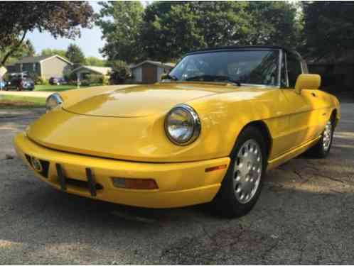 1992 Alfa Romeo Spider Veloce