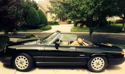 1993 Alfa Romeo Spider Veloce