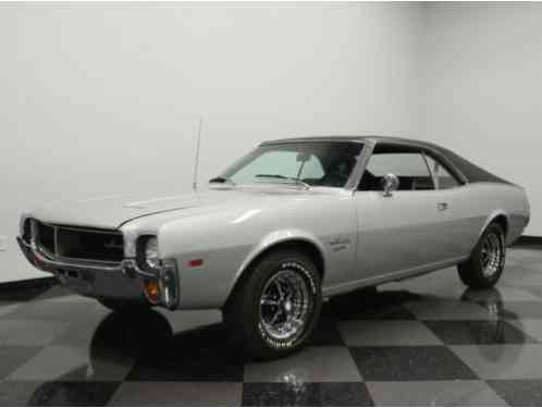 AMC Javelin SST (1968)