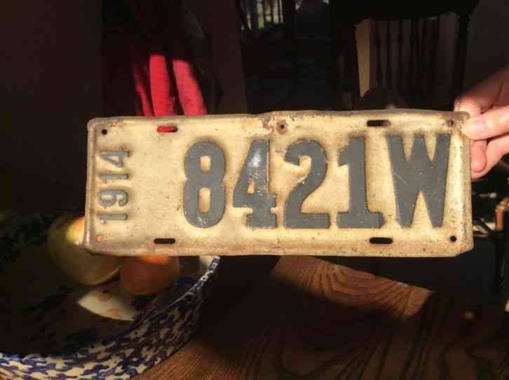 Antique Wisconsin Auto License Plate 1914