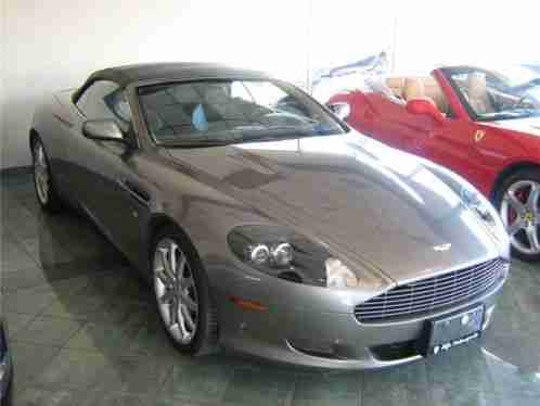 Aston Martin : DB9