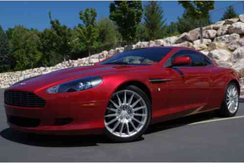 Aston Martin DB9 (2005)