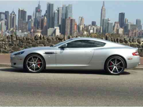 Aston Martin DB9 (2005)