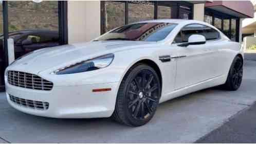 Aston Martin Rapide (2011)