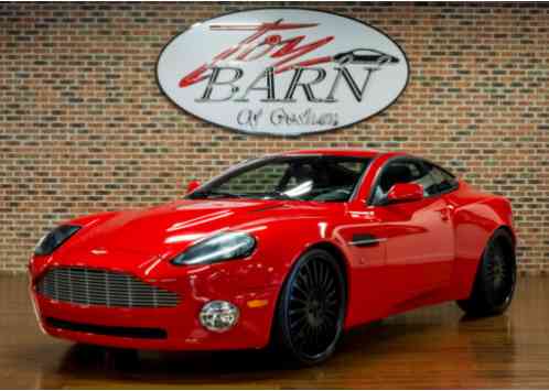 Aston Martin Vanquish (2003)