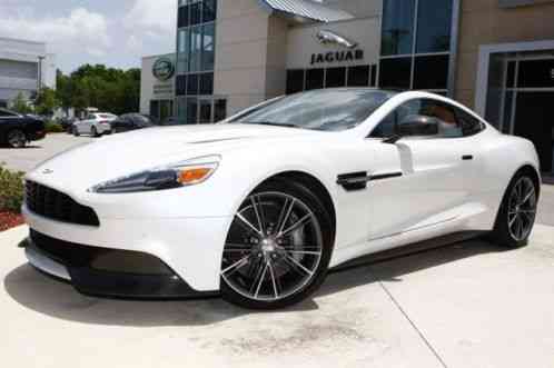 Aston Martin Vanquish (2014)