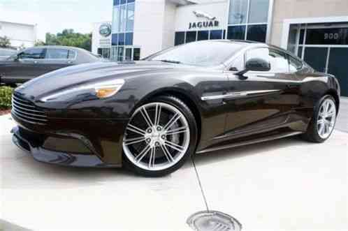 Aston Martin Vanquish (2014)