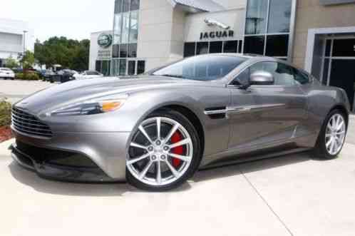 Aston Martin Vanquish (2014)