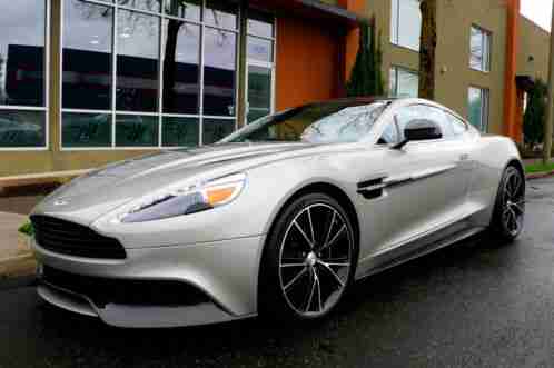 Aston Martin Vanquish (2014)