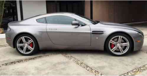 Aston Martin Vantage (2009)