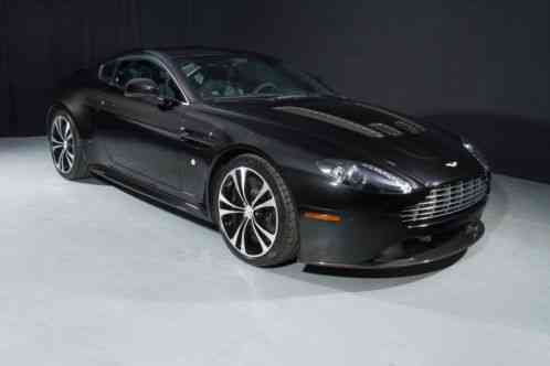 Aston Martin Vantage Carbon V12 (2011)