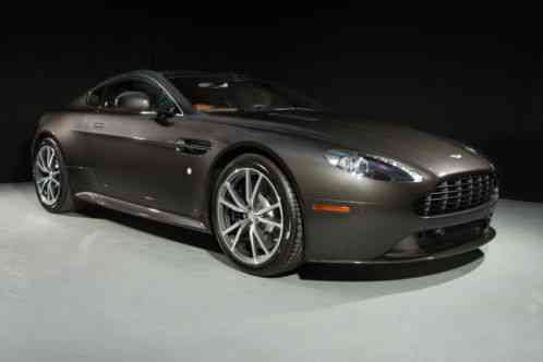 Aston Martin Vantage (2014)