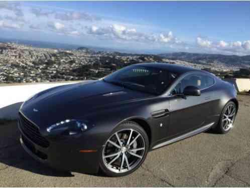 Aston Martin Vantage (2010)