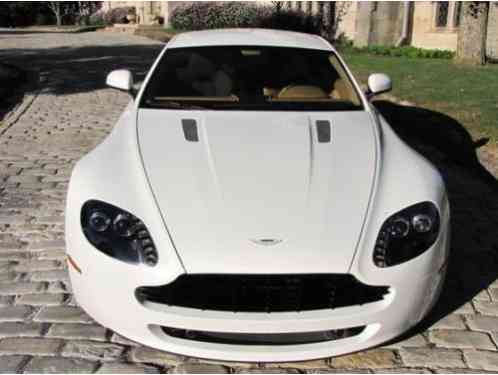 2011 Aston Martin Vantage Vantage Coupe