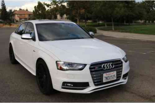 2013 Audi S4 4-Door Sedan