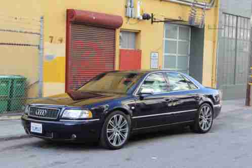 Audi S8 (2003)