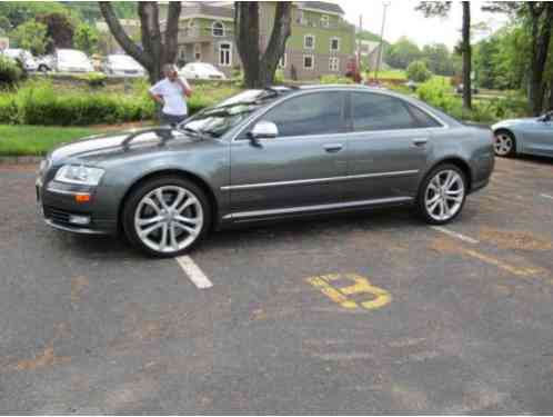 2008 Audi S8