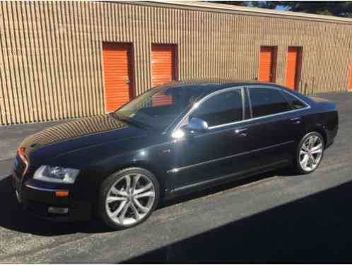 2008 Audi S8