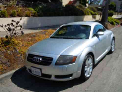 2004 Audi TT quattro