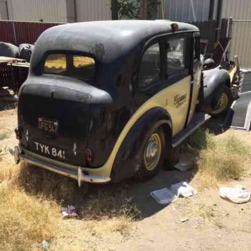 Austin Fs3 three door taxi (1957)