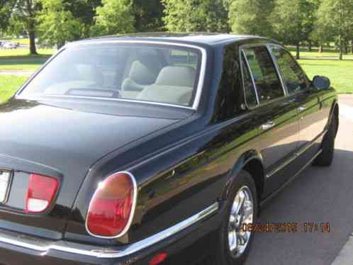 19990000 Bentley Arnage