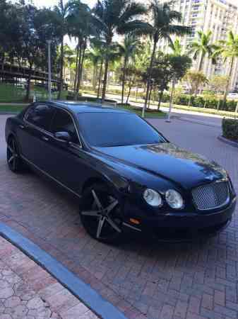 Bentley Continental Flying Spur (2006)