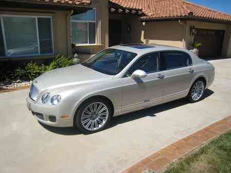 Bentley Continental Flying Spur (2010)