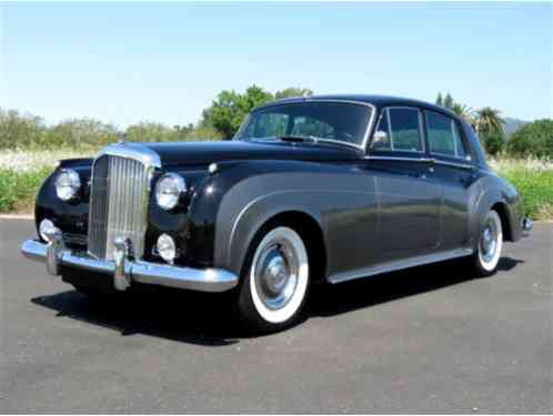 Bentley S2 (1960)