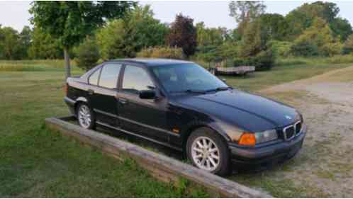 BMW 3-Series 318i (1997)