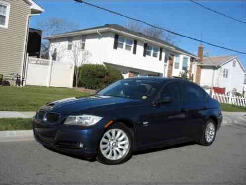 BMW 3-Series 328xi (2009)