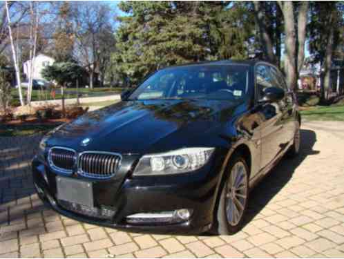 BMW 3-Series 335xi (2009)