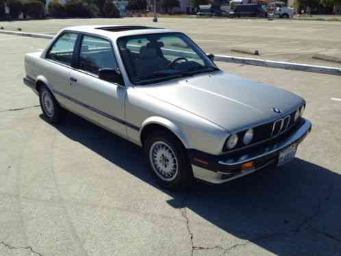 BMW 3-Series (1988)