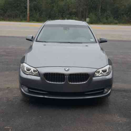 BMW 5-Series 535i (2012)