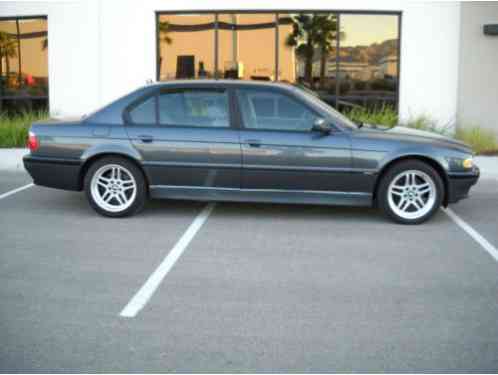 BMW 7-Series (2001)