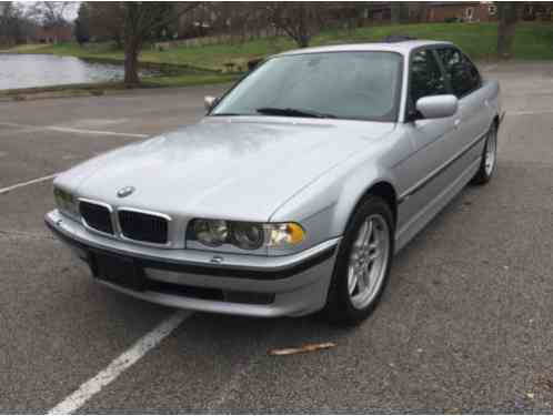 BMW: 7-Series 750iL