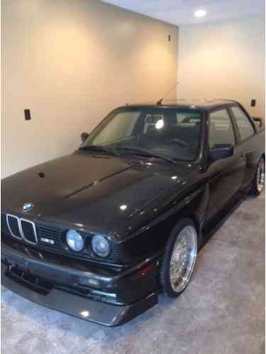 BMW M3 M3 (1988)