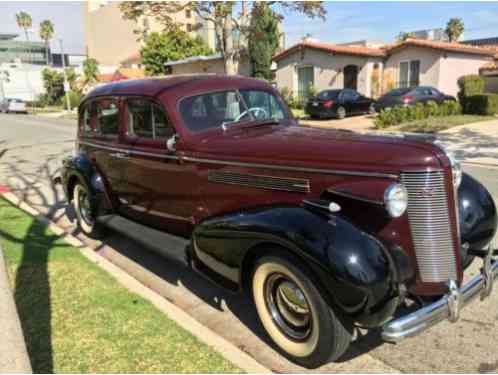 1937 Buick Century 61