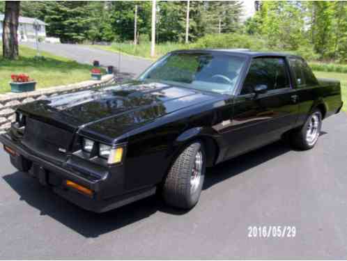 Buick Grand National (1987)