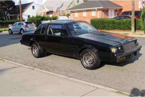 Buick Grand National (1987)