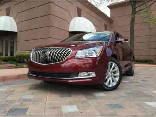 Buick Lacrosse NAVI/HEATED/LEATHER (2016)