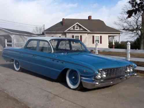 Buick LeSabre (1961)