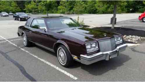 Buick Riviera Coupe (1985)