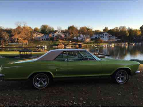 Buick Riviera RIVIERA (1964)