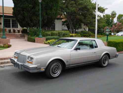 Buick Riviera T-Type (1985)