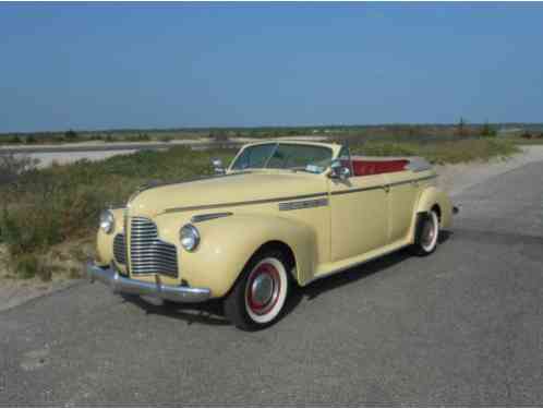 Buick Roadmaster Convertible Sedan (1940)