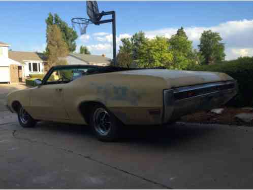 Buick Skylark CUSTOM CONVERTIBLE (1970)